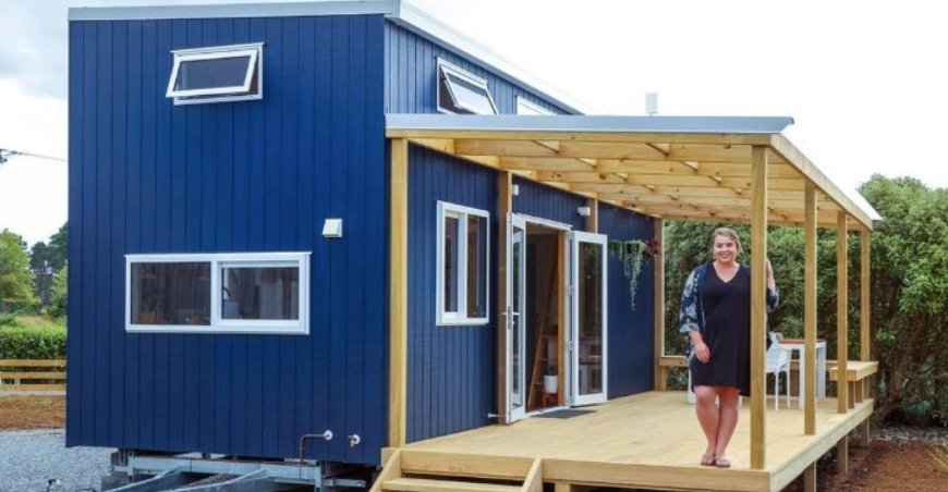 A single woman built a tiny house without any help, the interior of which left everyone speechless