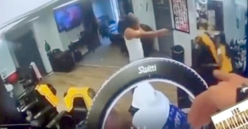 Off Duty Cop Was Getting Haircut When Gunman Burst Into Barbershop